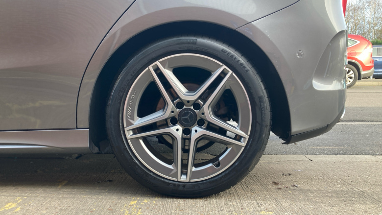 Mercedes-Benz B-Class B180 AMG Line Executive 5dr Auto Petrol Hatchback